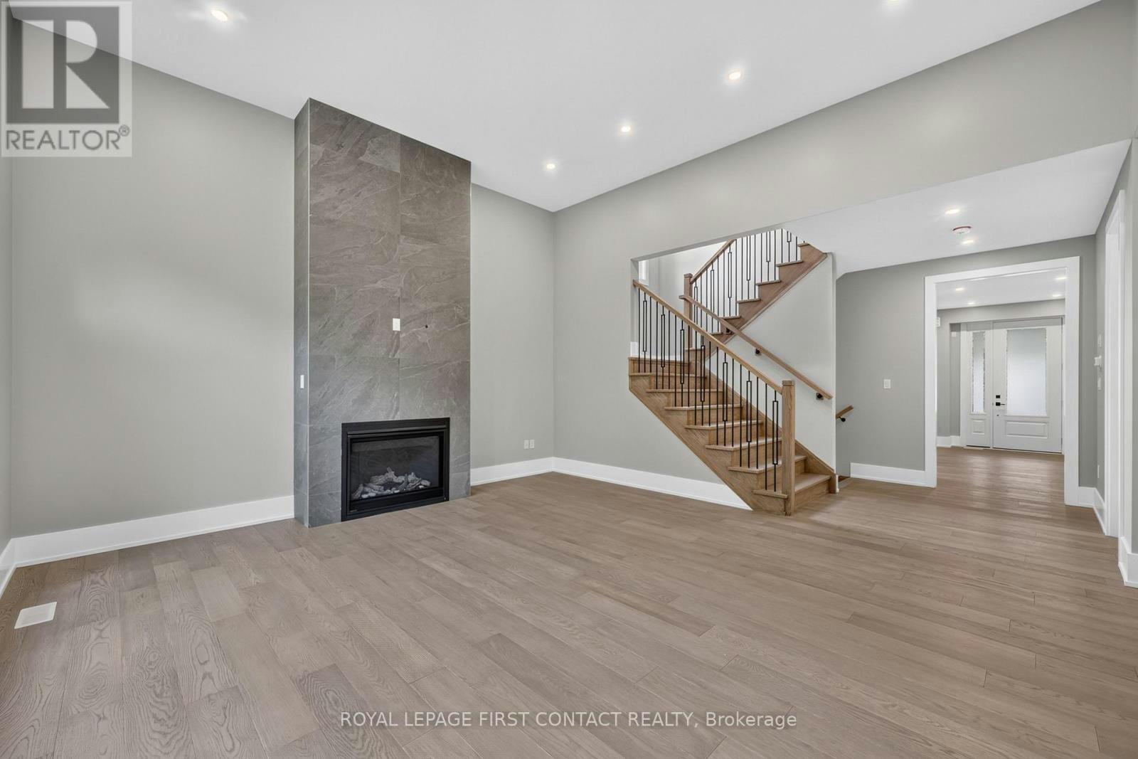 UPPER-933 7th Line, Innisfil, ON, L9S 4G1 - 8