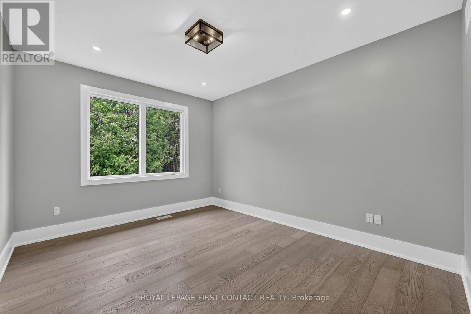 UPPER-933 7th Line, Innisfil, ON, L9S 4G1 - 12