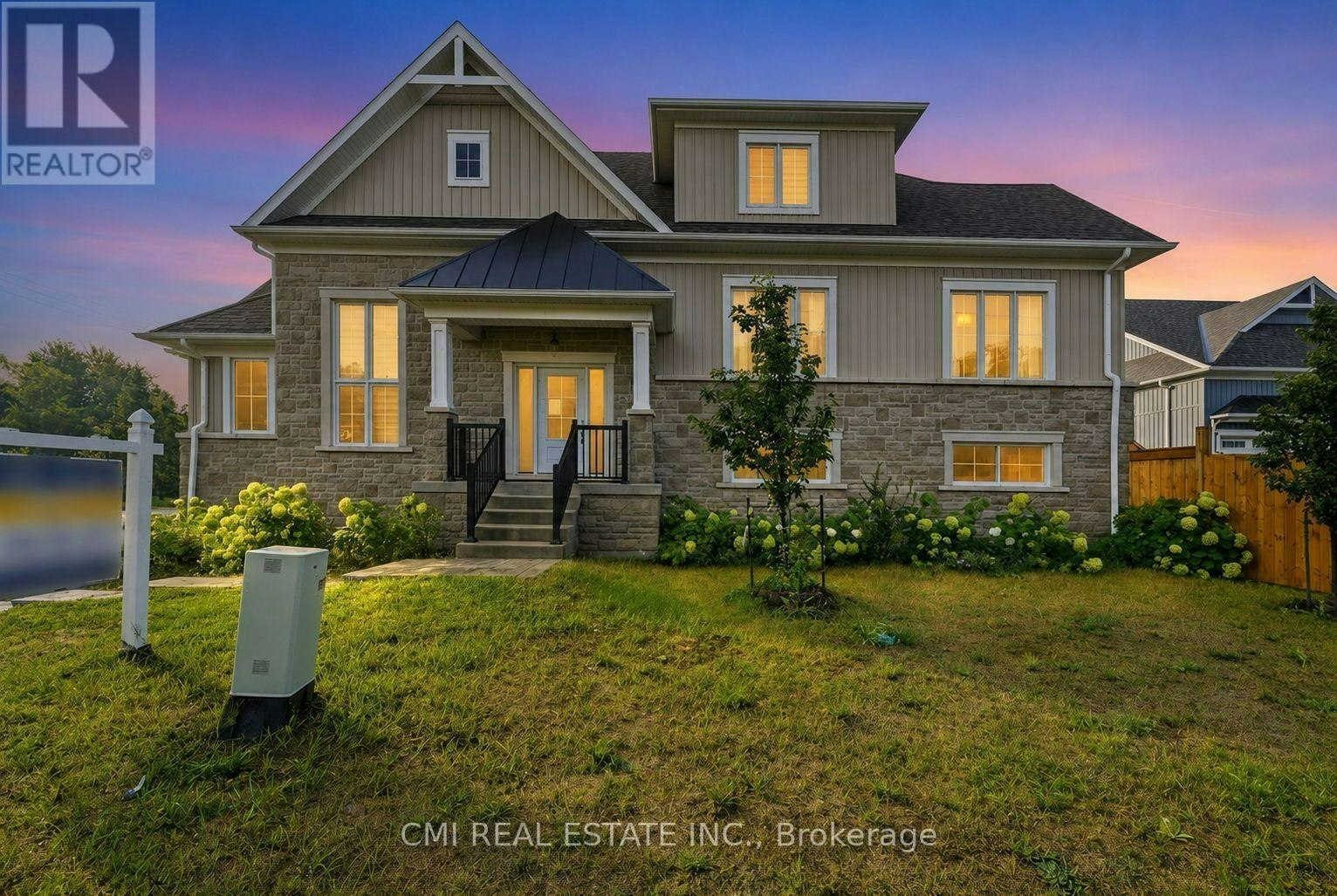 3205 Mosley Street, Wasaga Beach, ON, L9Z 1V5