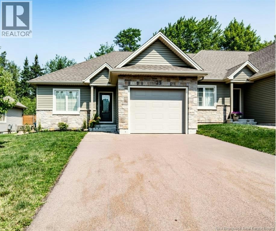 25 Verte, Dieppe, NB, E1A 8Y8