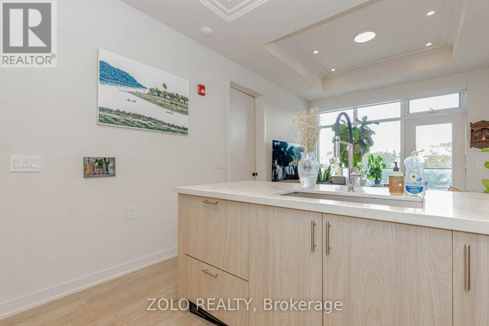 208-123 Maurice Drive, Oakville, ON, L6K 2W6 - 12