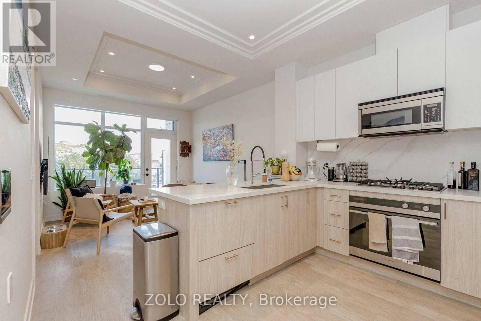 208-123 Maurice Drive, Oakville, ON, L6K 2W6 - 10