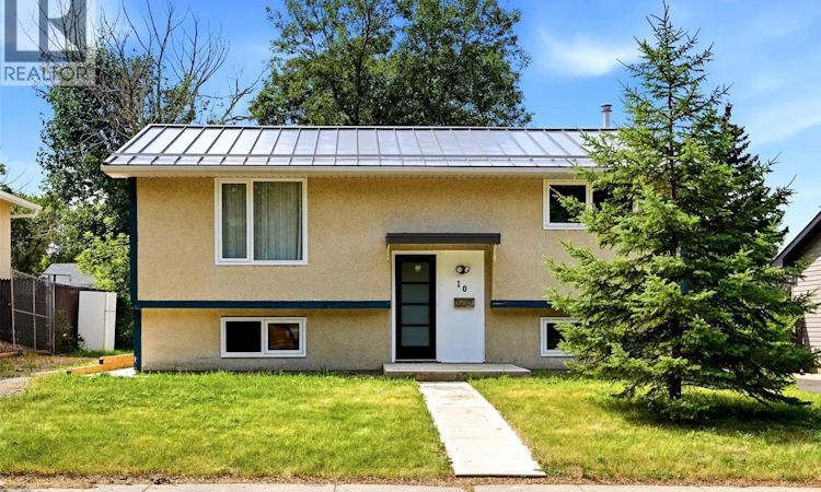 10 Osborne Crescent