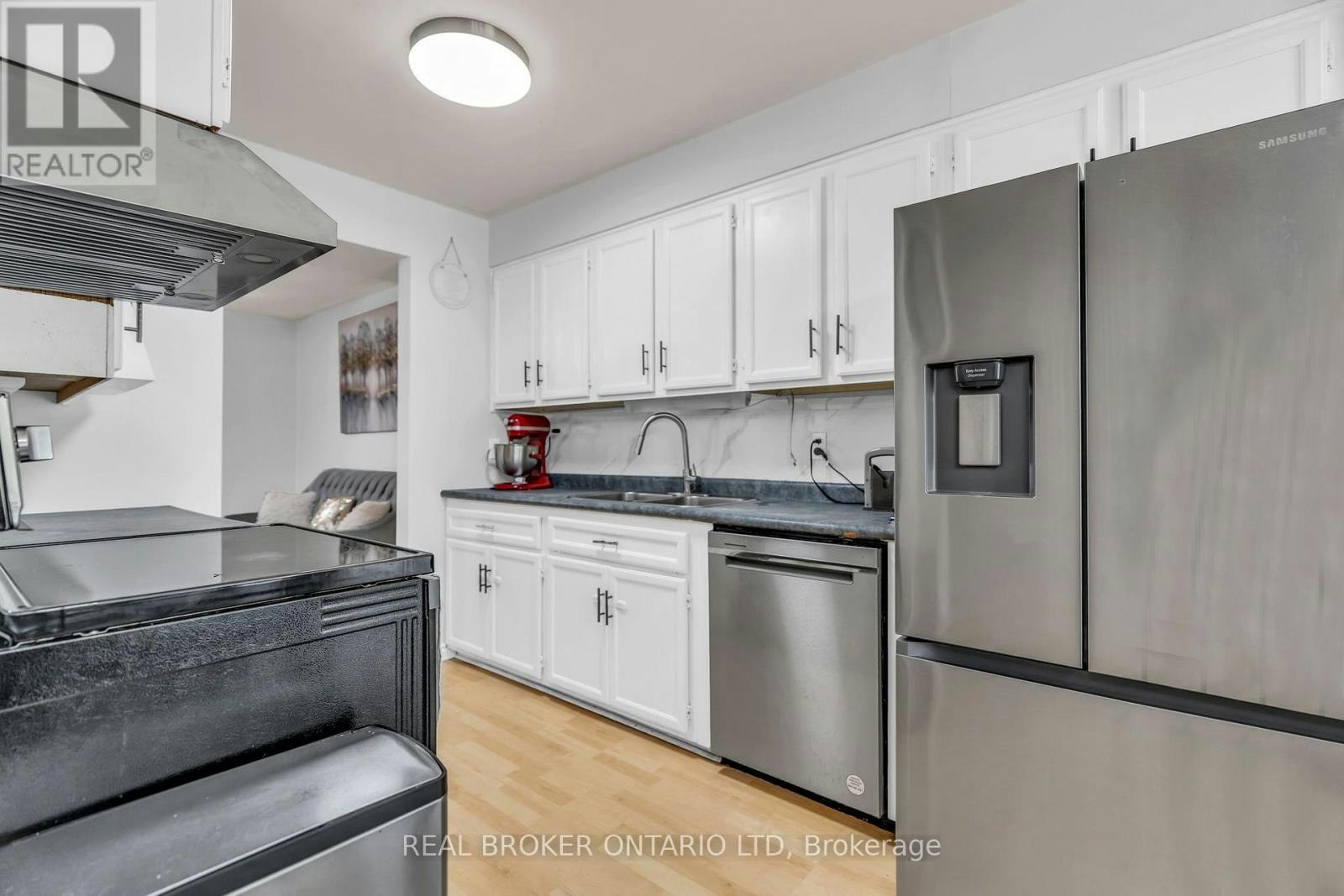 60 Tilipe Road, London, ON, N5V 2X4 - 8