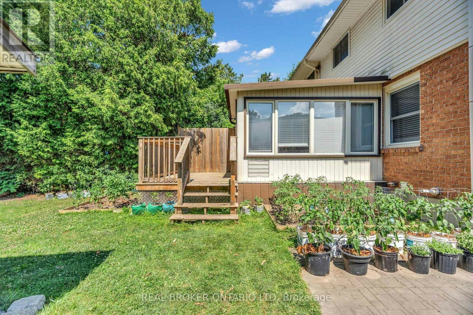 60 Tilipe Road, London, ON, N5V 2X4 - 40
