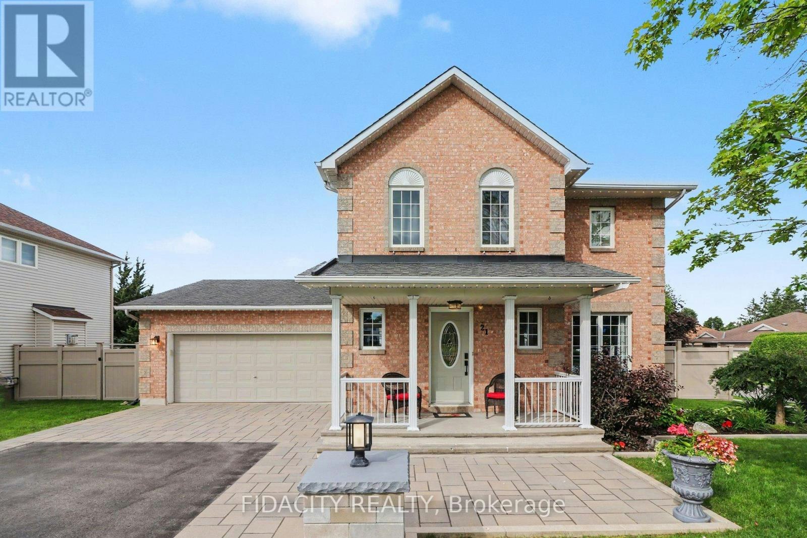 21 Ridge Drive WEST, Ottawa, ON, K2S 1S4