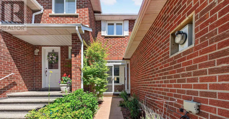 1162 Avondale Drive, Oakville, ON, L6H 5L5 - 3