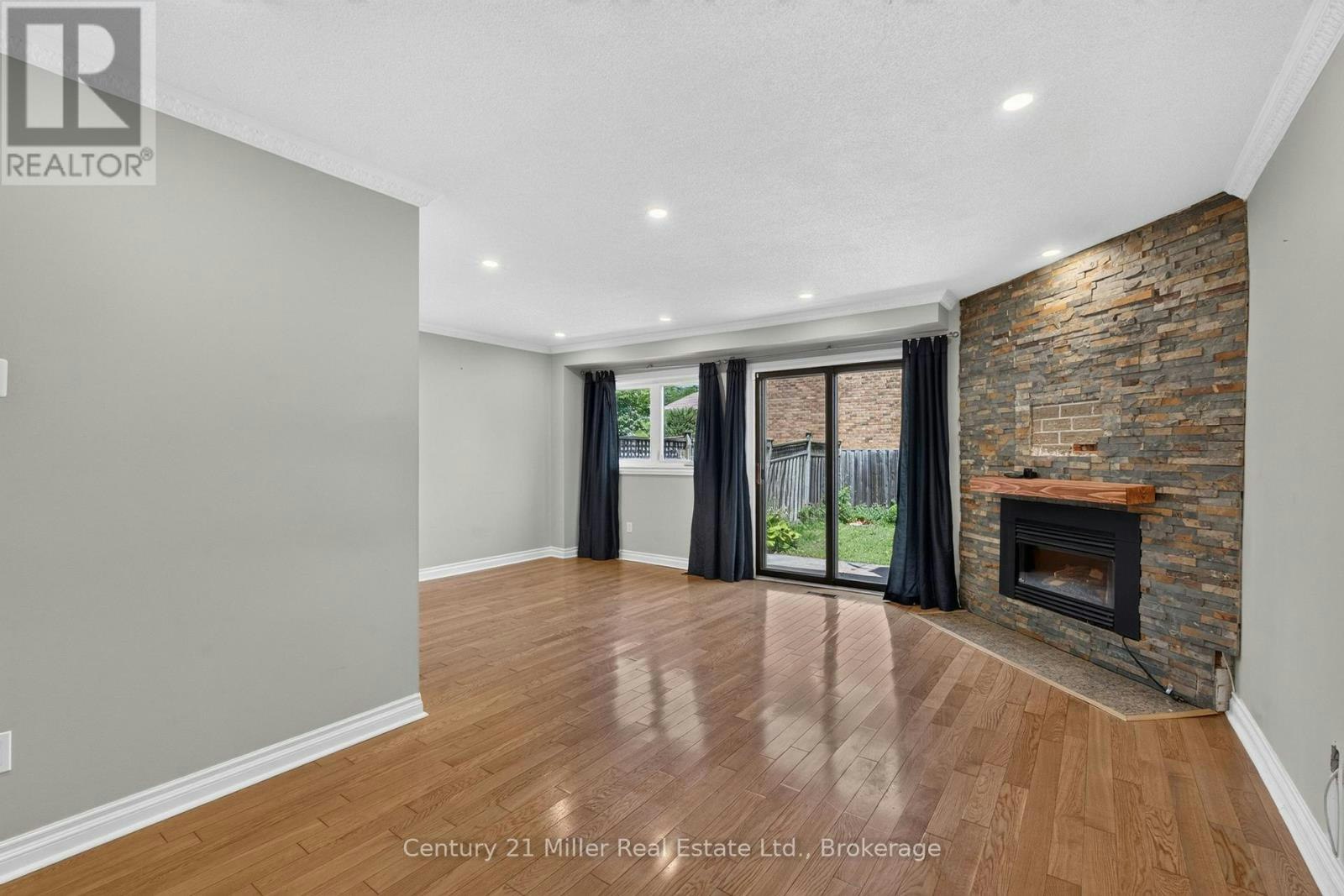 1162 Avondale Drive, Oakville, ON, L6H 5L5 - 10