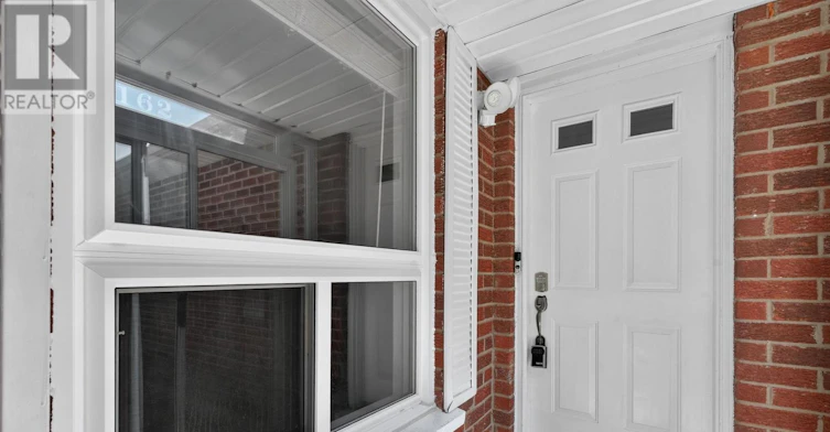 1162 Avondale Drive, Oakville, ON, L6H 5L5 - 4