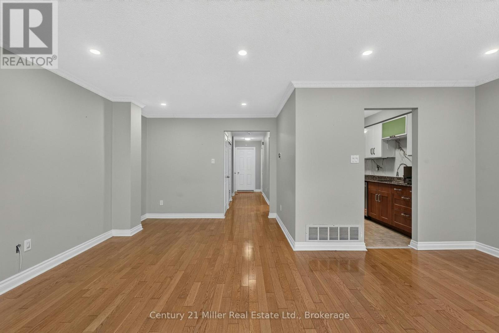 1162 Avondale Drive, Oakville, ON, L6H 5L5 - 8