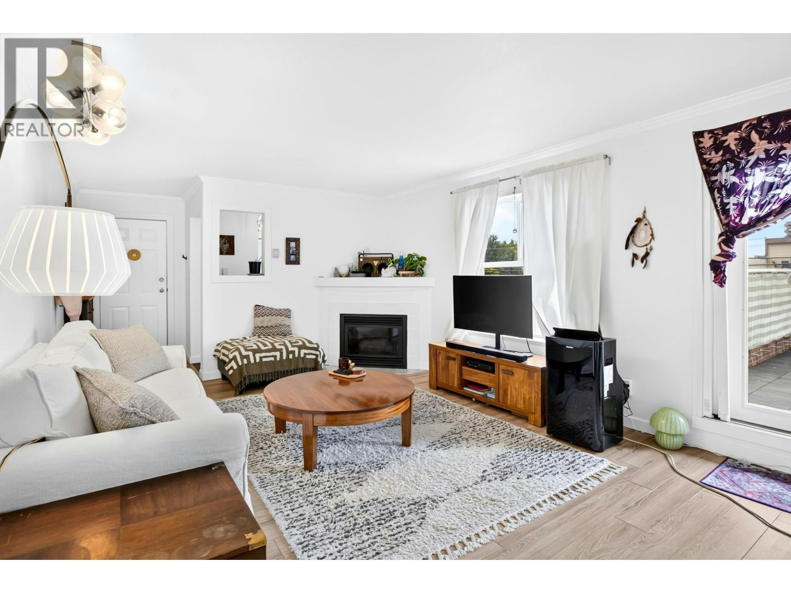 306-22347 Lougheed Highway, Maple Ridge, BC, V2X 2T3 - 12