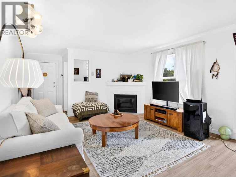 306-22347 Lougheed Highway, Maple Ridge, BC, V2X 2T3 - 12