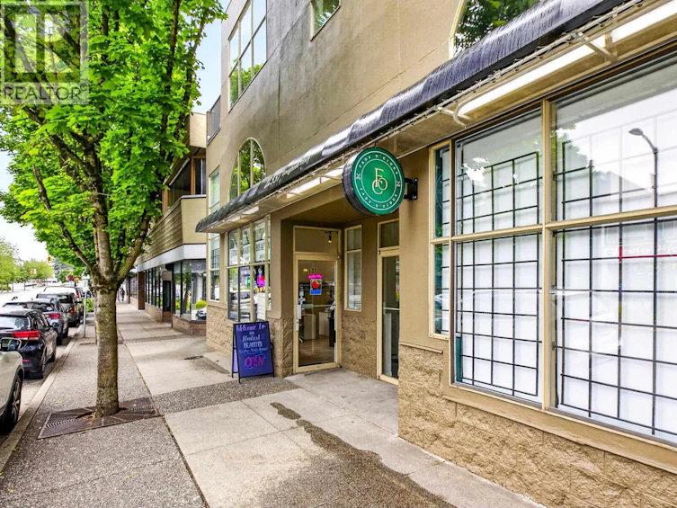 306-22347 Lougheed Highway, Maple Ridge, BC, V2X 2T3 - 23
