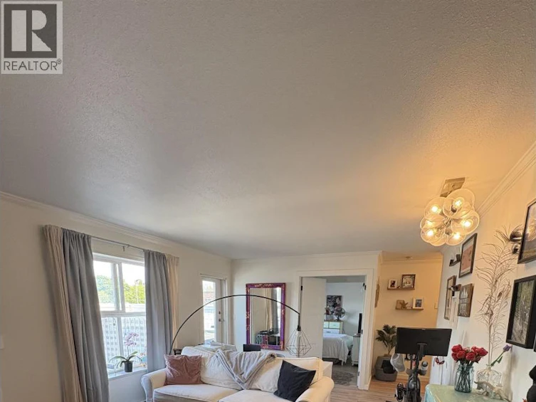 306-22347 Lougheed Highway, Maple Ridge, BC, V2X 2T3 - 8
