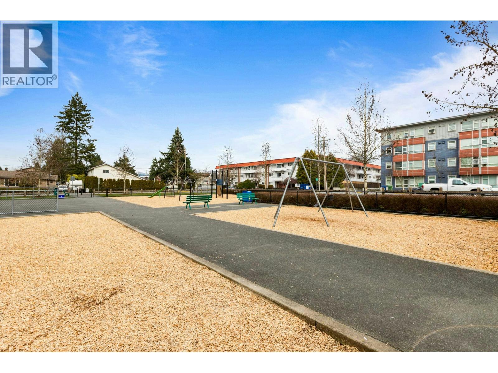 306-22347 Lougheed Highway, Maple Ridge, BC, V2X 2T3 - 36