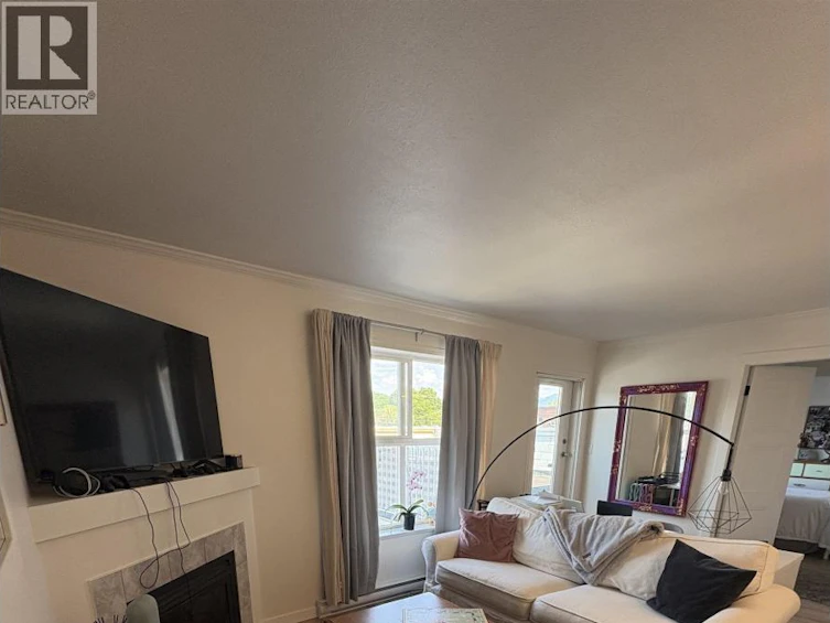 306-22347 Lougheed Highway, Maple Ridge, BC, V2X 2T3 - 9