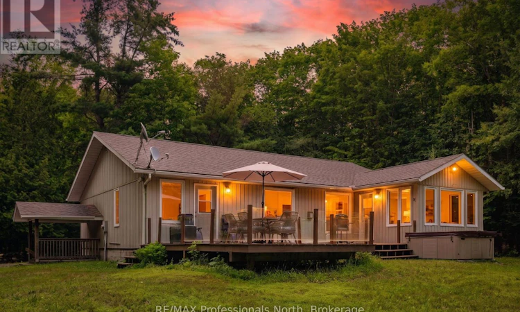 1044 Elk Drive
