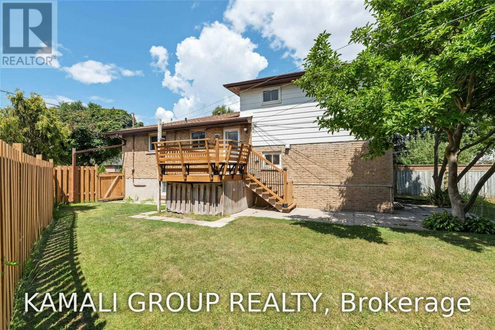MAIN-15 Walter Avenue, Newmarket, ON, L3Y 2T2 - 15