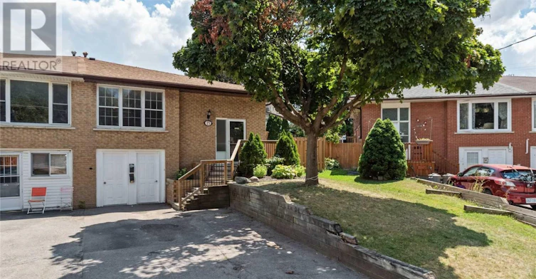 MAIN-15 Walter Avenue, Newmarket, ON, L3Y 2T2