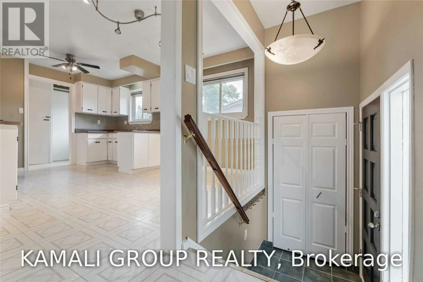MAIN-15 Walter Avenue, Newmarket, ON, L3Y 2T2 - 2