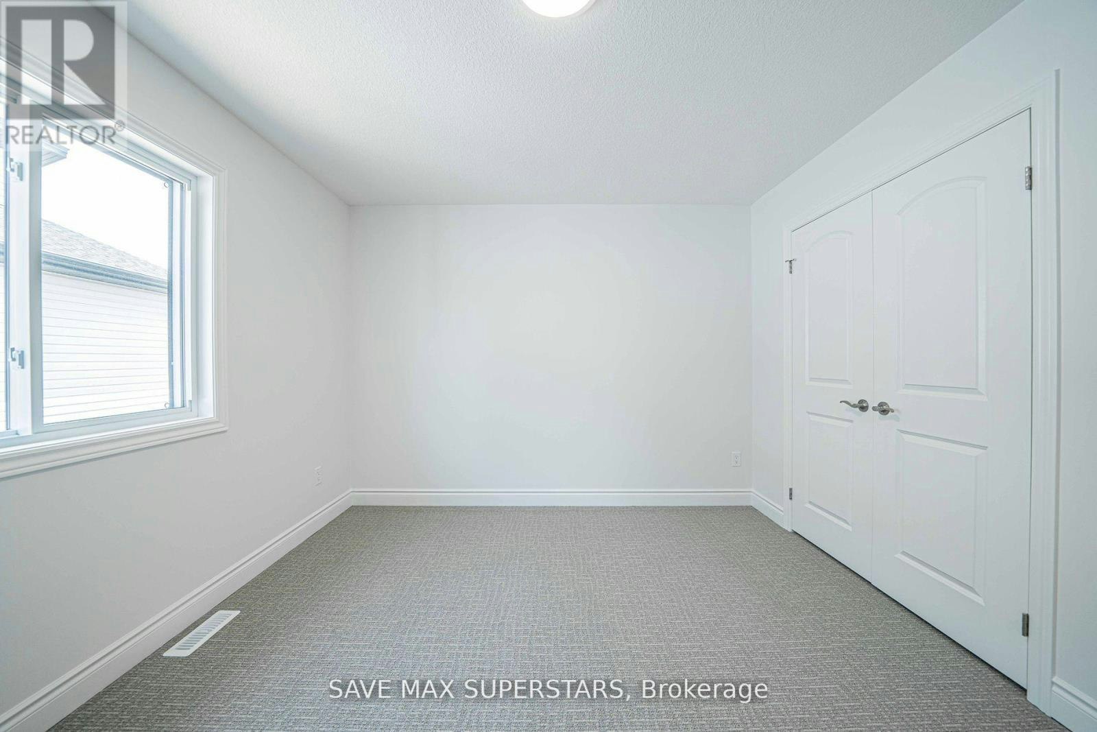 UPPER-201 Roy Mcdonald Drive, London, ON, N6L 0J1 - 26