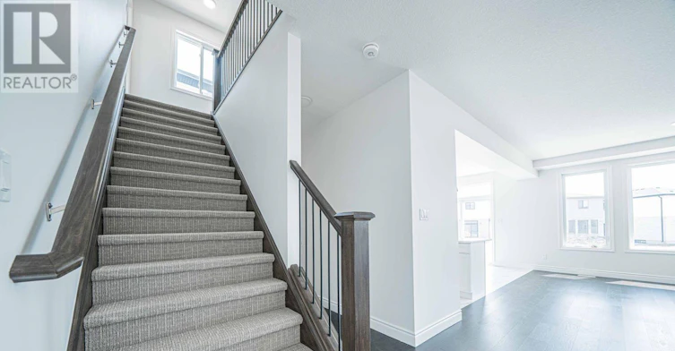 UPPER-201 Roy Mcdonald Drive, London, ON, N6L 0J1 - 4