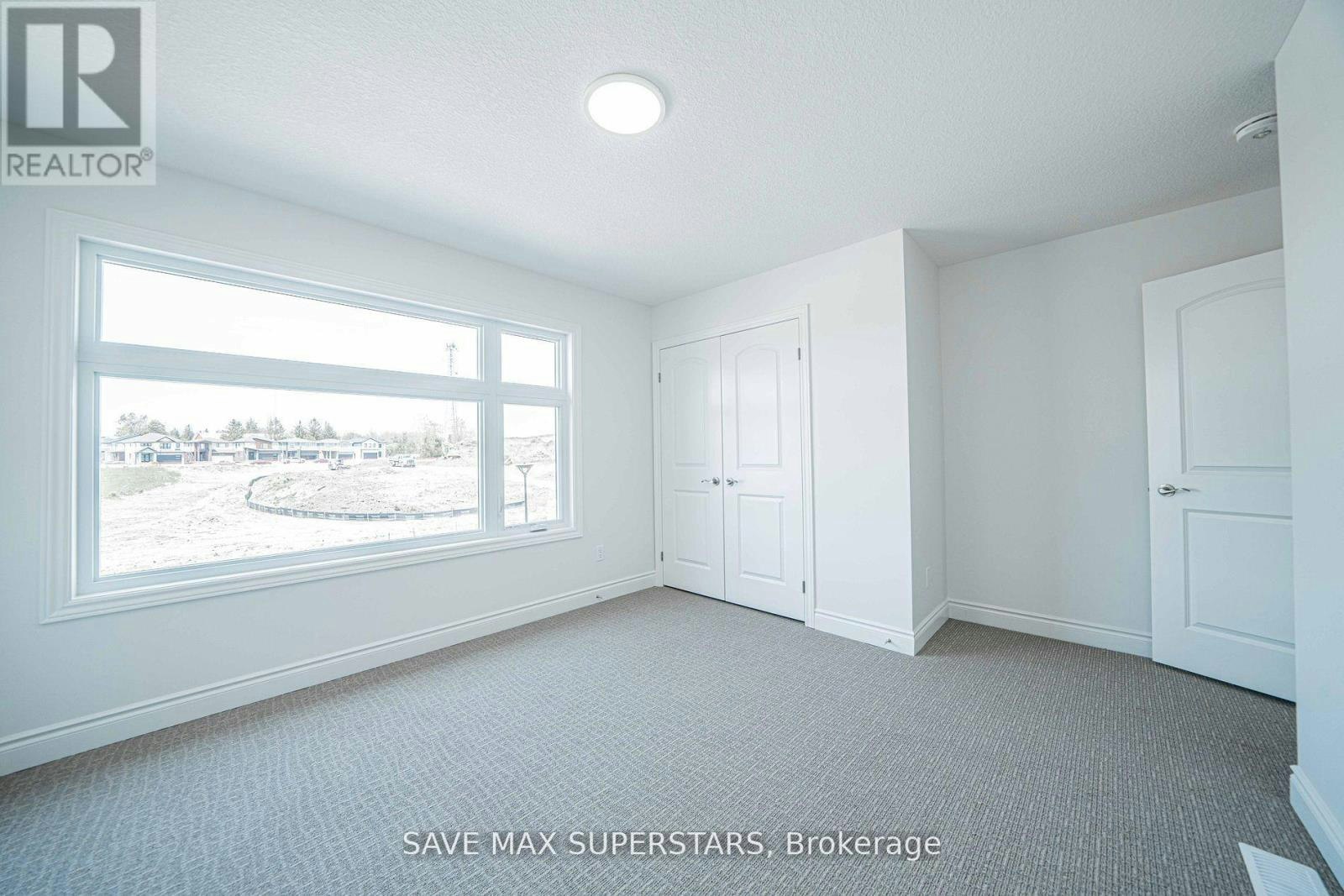 UPPER-201 Roy Mcdonald Drive, London, ON, N6L 0J1 - 28