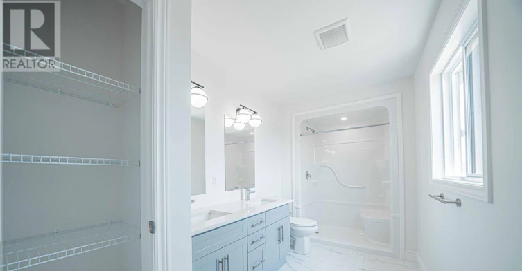 UPPER-201 Roy Mcdonald Drive, London, ON, N6L 0J1 - 21