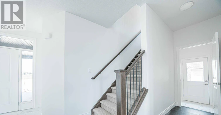 UPPER-201 Roy Mcdonald Drive, London, ON, N6L 0J1 - 5