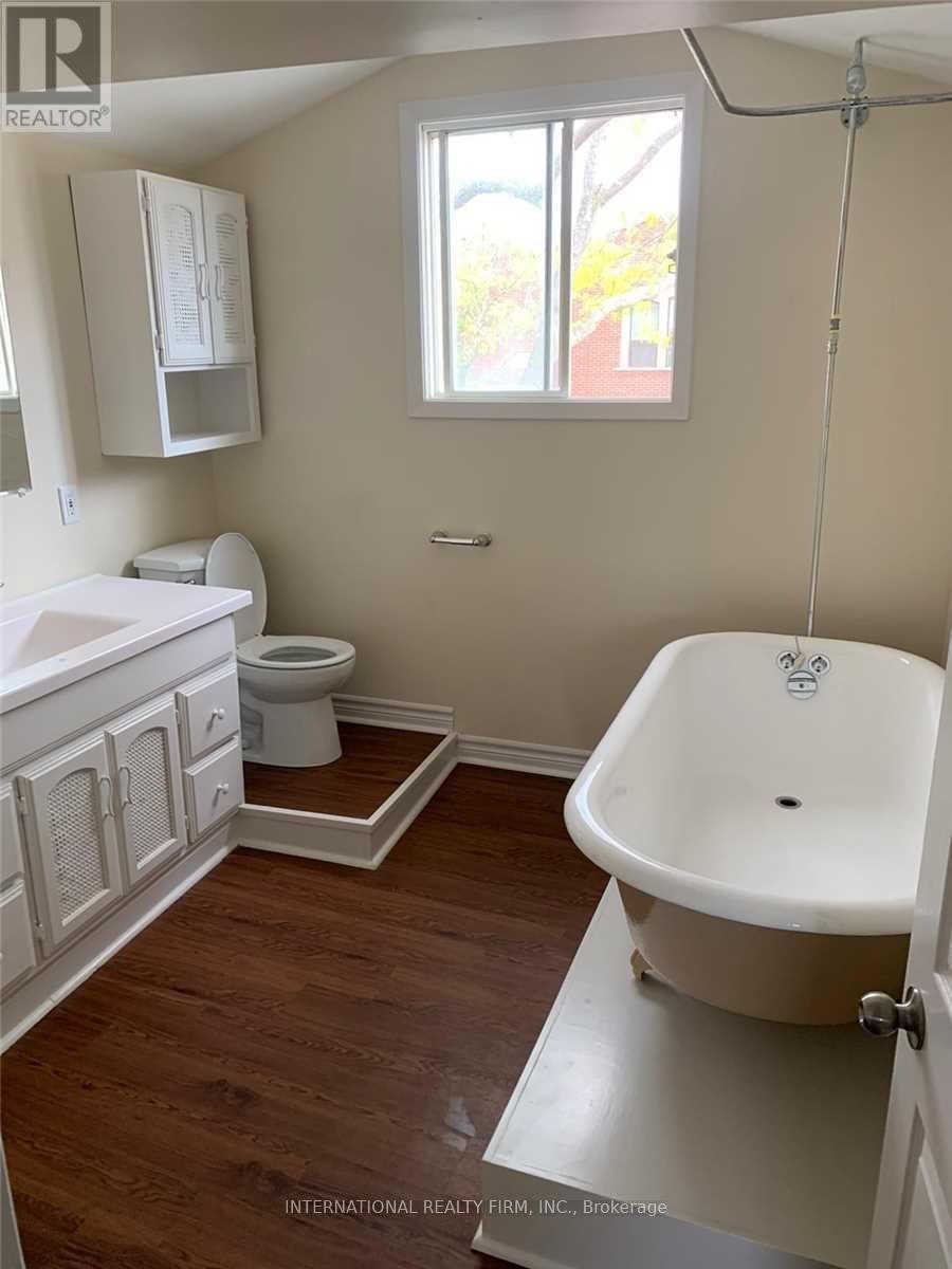 195 Division Street, Cobourg, ON, K9A 3P6 - 4