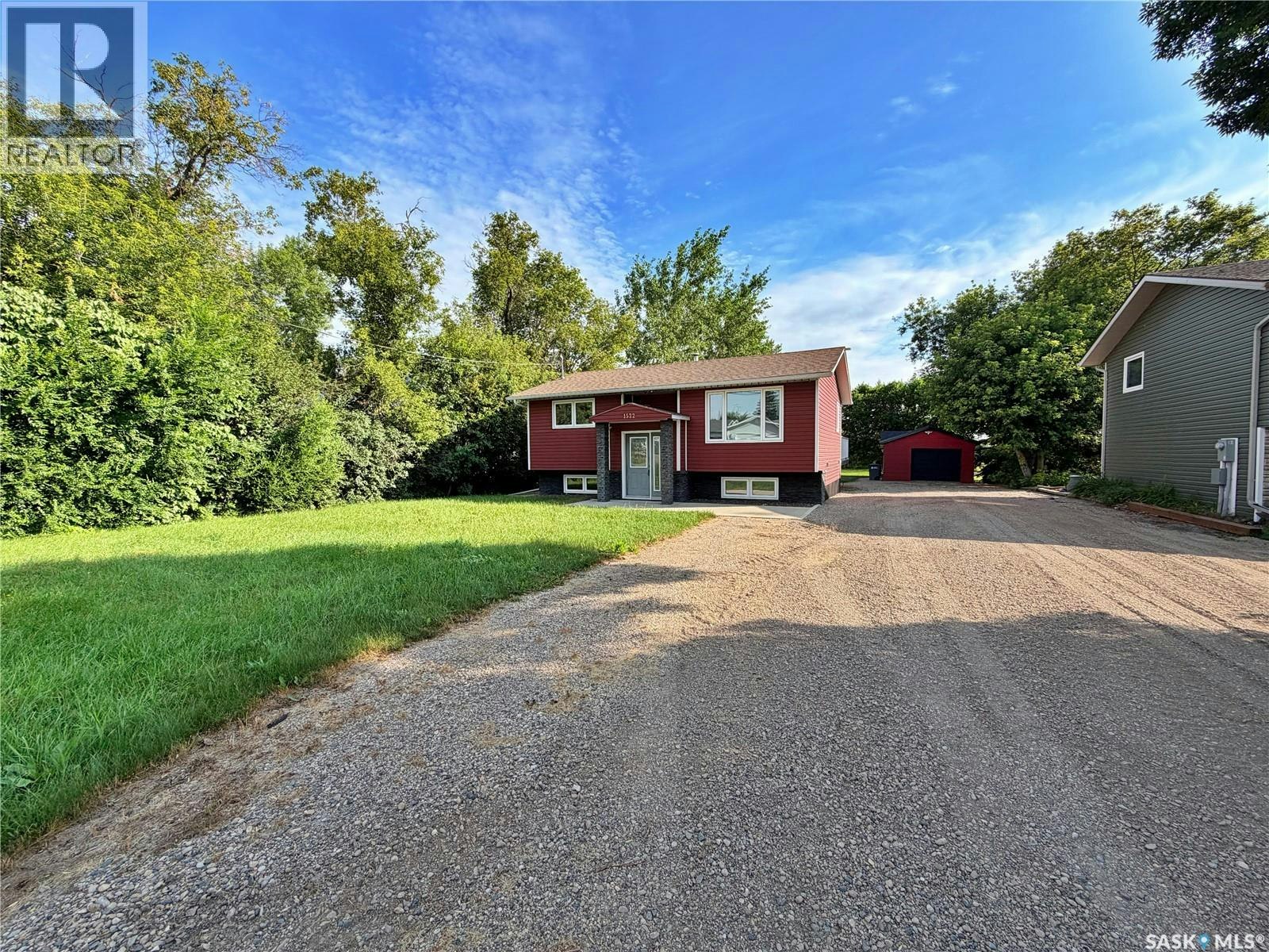 1522 Broadway Avenue, Moosomin, SK, S0G 3N0