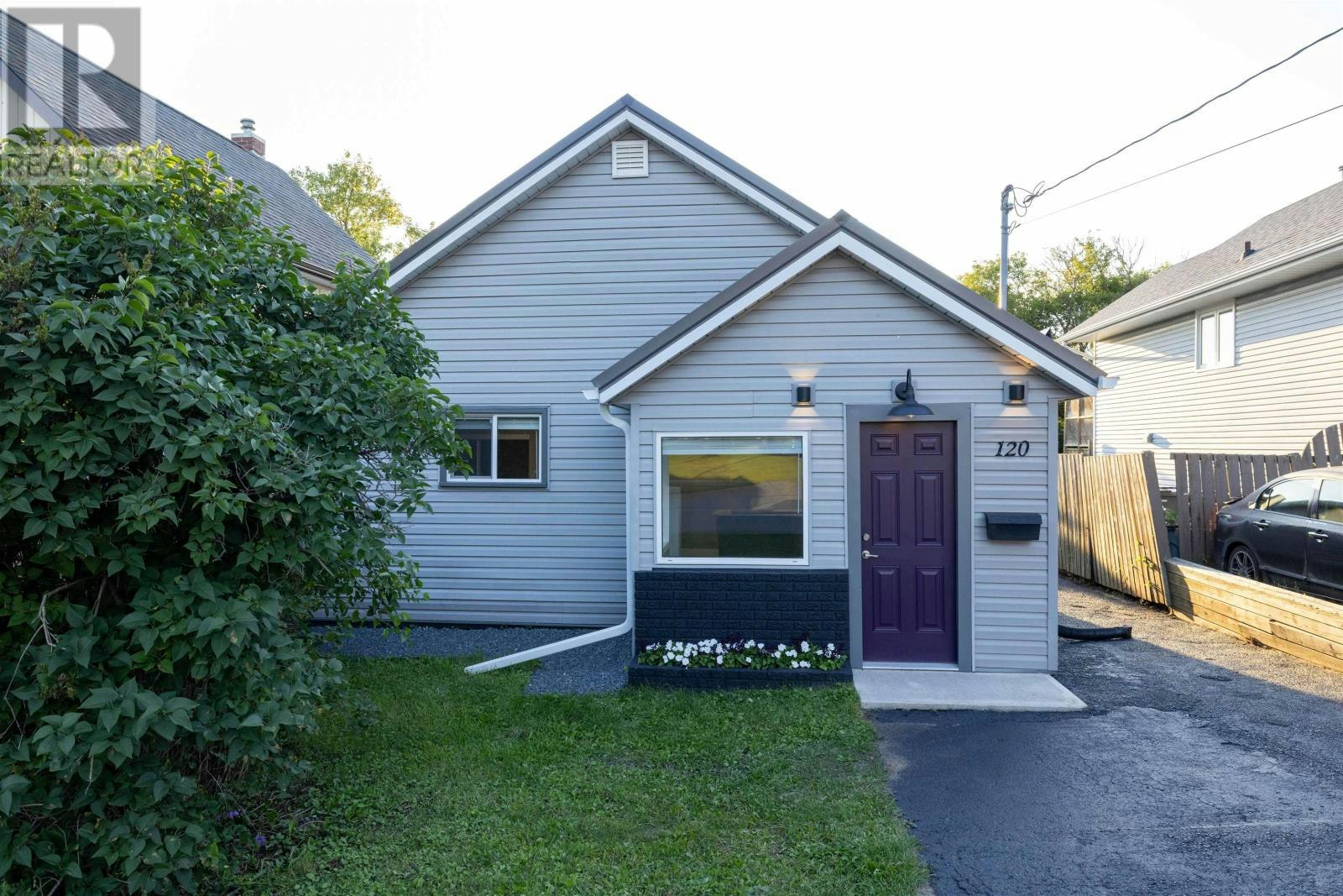 120 Rockwood Avenue S, Thunder Bay, ON, P7B 4K2