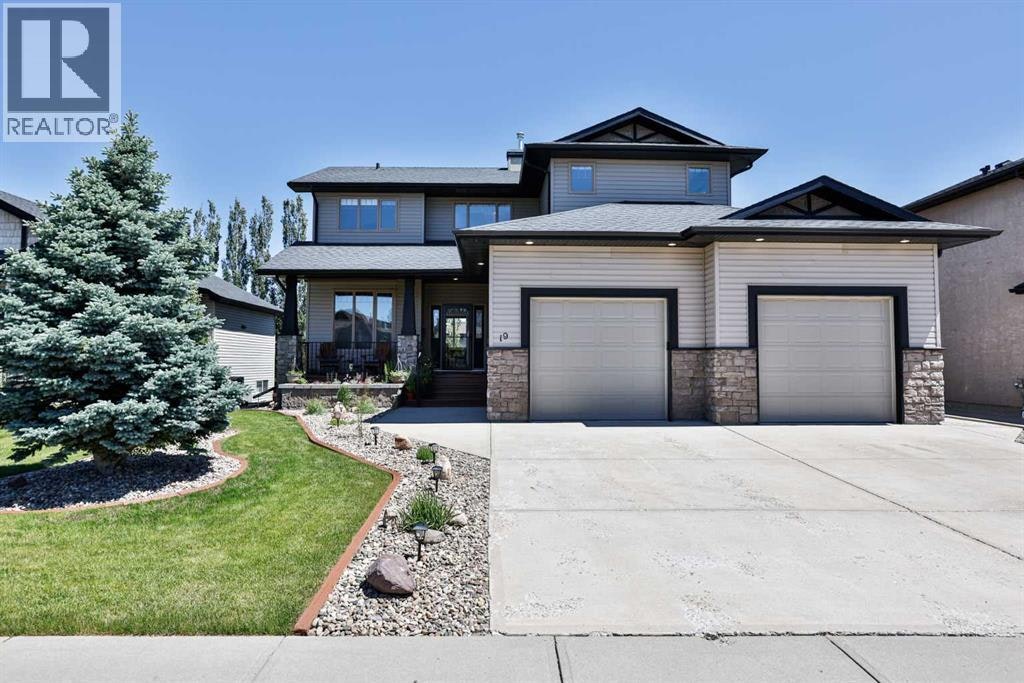 19 Canyoncrest Court W, Lethbridge, AB, T1K 7Y3