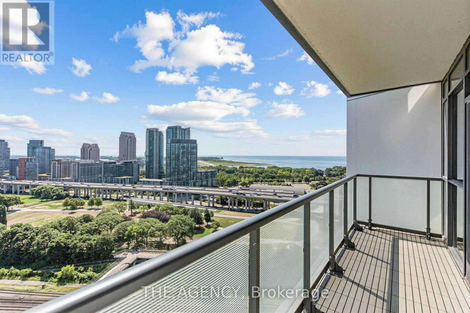 1811-30 Ordnance Street, Toronto, ON, M6K 0C8 - 32