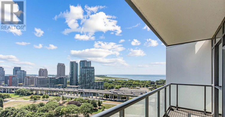 1811-30 Ordnance Street, Toronto, ON, M6K 0C8 - 32