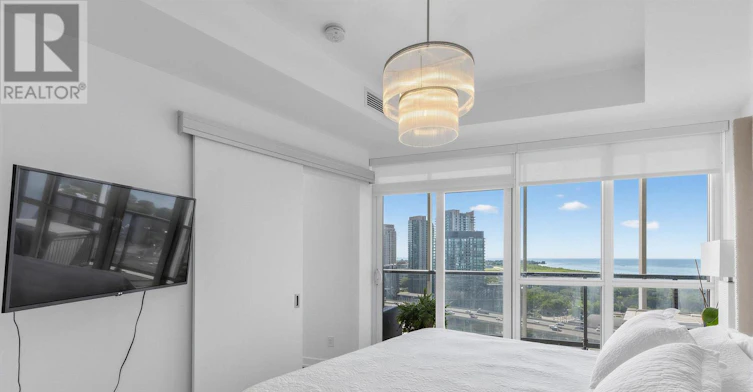 1811-30 Ordnance Street, Toronto, ON, M6K 0C8 - 14