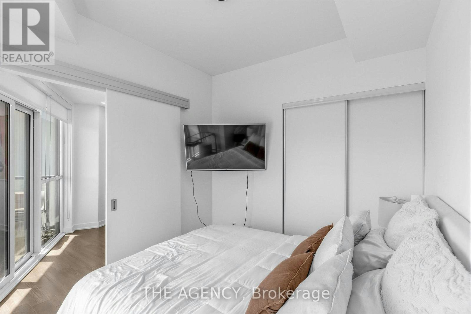 1811-30 Ordnance Street, Toronto, ON, M6K 0C8 - 22