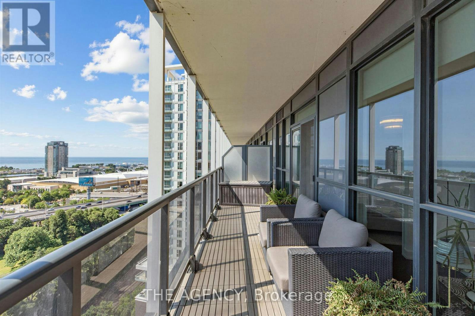 1811-30 Ordnance Street, Toronto, ON, M6K 0C8 - 30