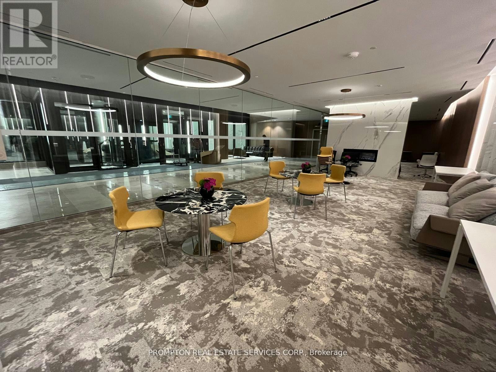 5009-1 Concord Cityplace Way, Toronto, ON, M5V 0X3 - 5