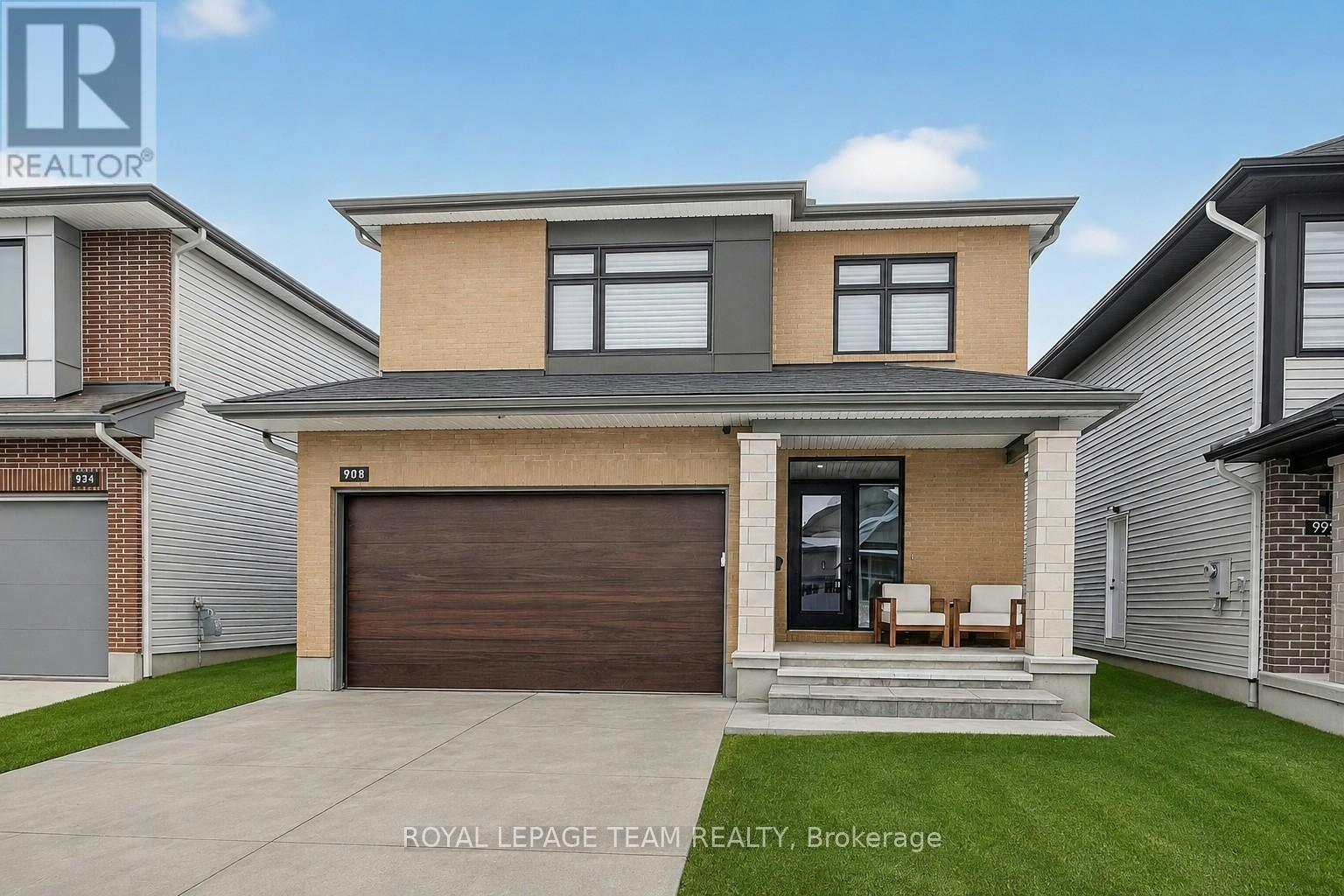 988 Beckton Heights, Ottawa, ON, K2S 2X6