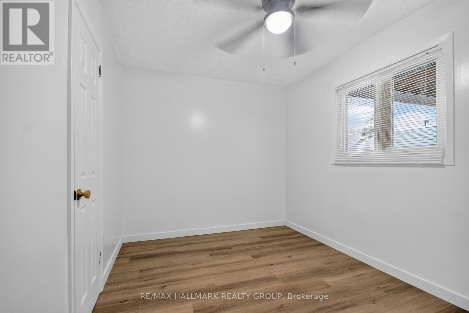 1125 Kenaston Street, Ottawa, ON, K1B 3P1 - 13