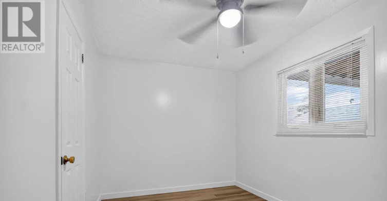 1125 Kenaston Street, Ottawa, ON, K1B 3P1 - 13