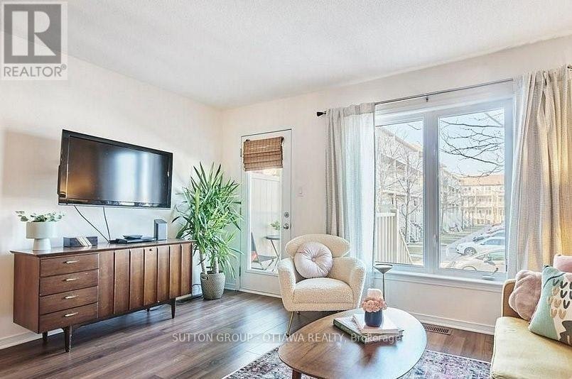 2625 Longfields Drive, Ottawa, ON, K2J 1S3 - 5