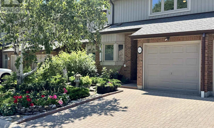 66-1200 Walden Circle
