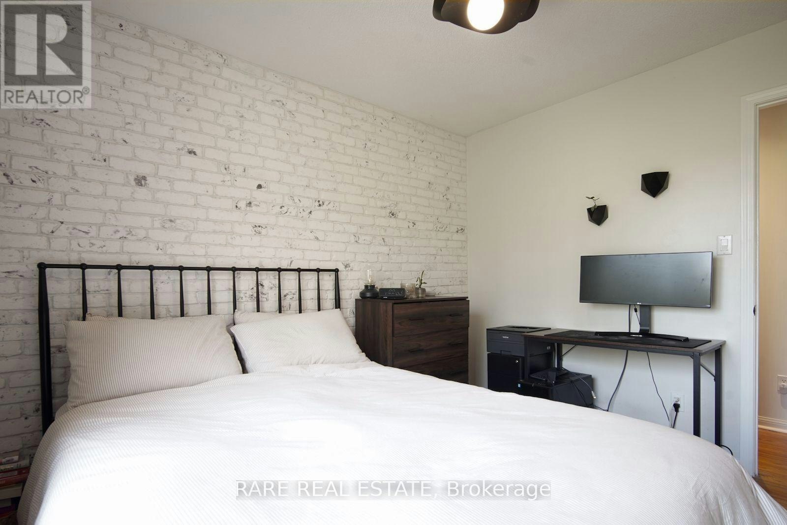 220-50 Joe Shuster Way, Toronto, ON, M6K 1Y8 - 12