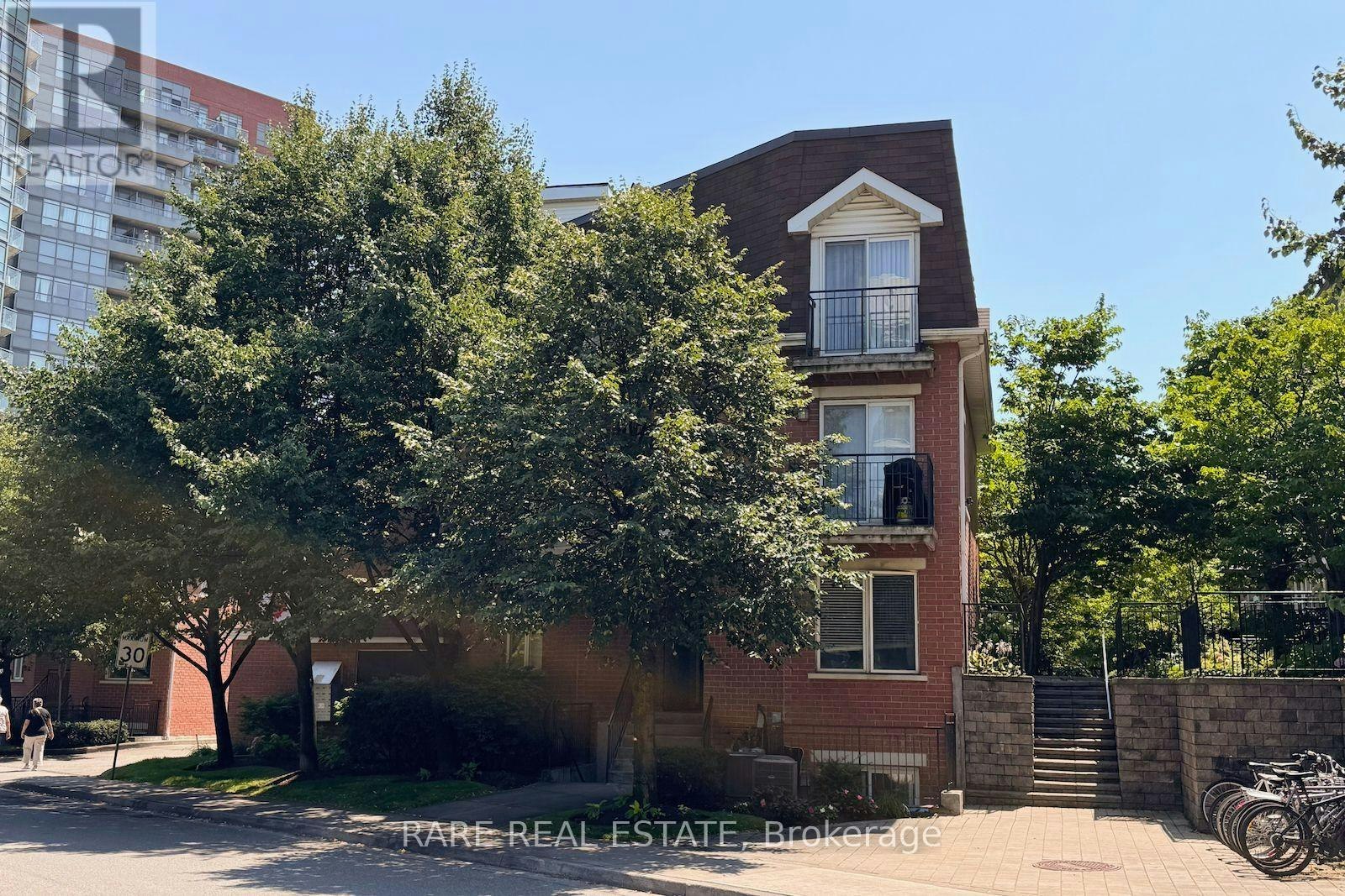 220-50 Joe Shuster Way, Toronto, ON, M6K 1Y8