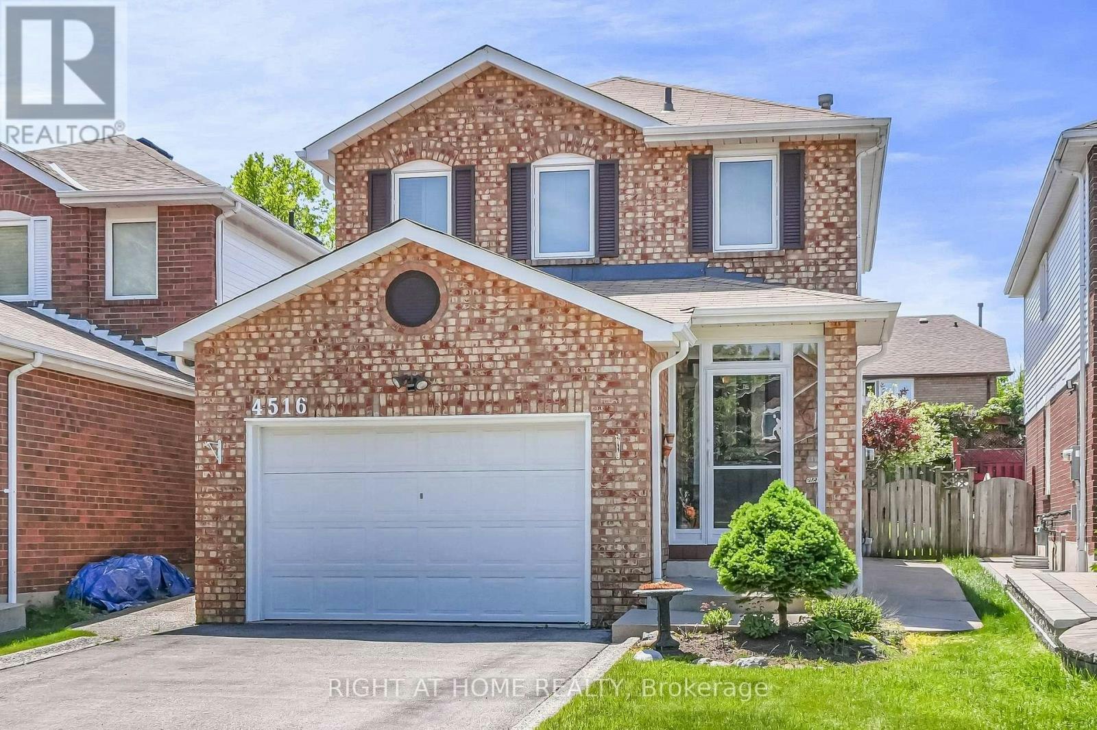 4516 Donegal Drive, Mississauga, ON, L5M 4G9