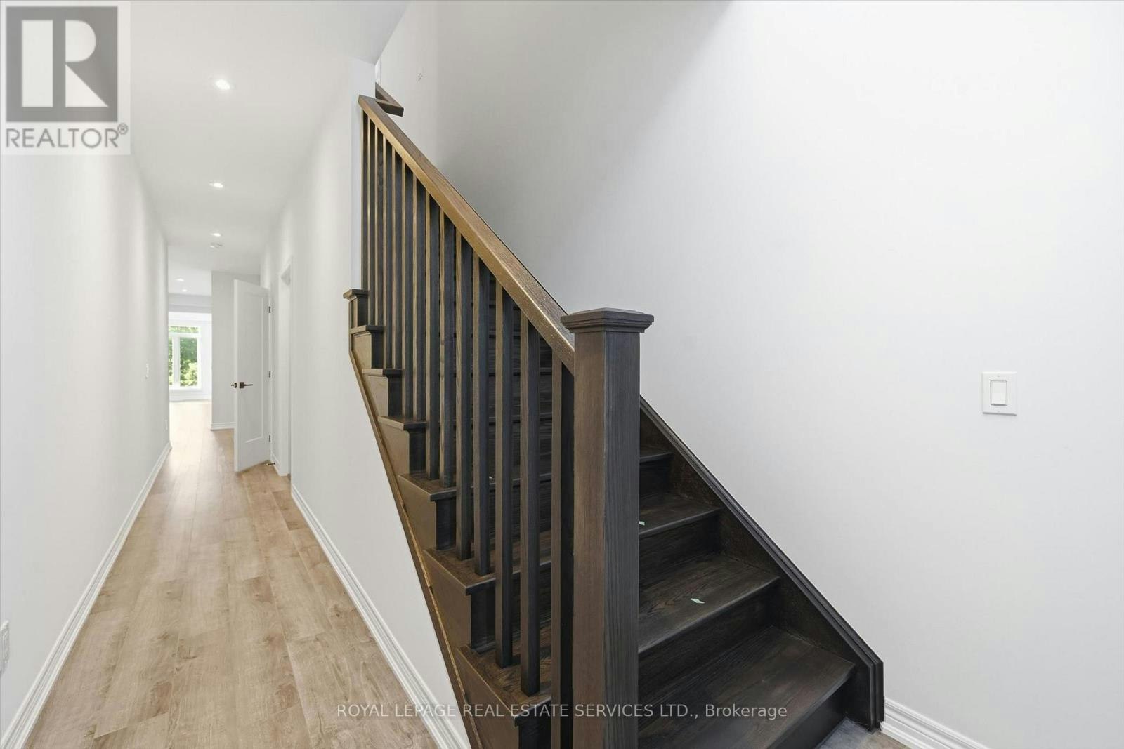 74 Valley Trail Place, Hamilton, ON, L8B 2A2 - 18