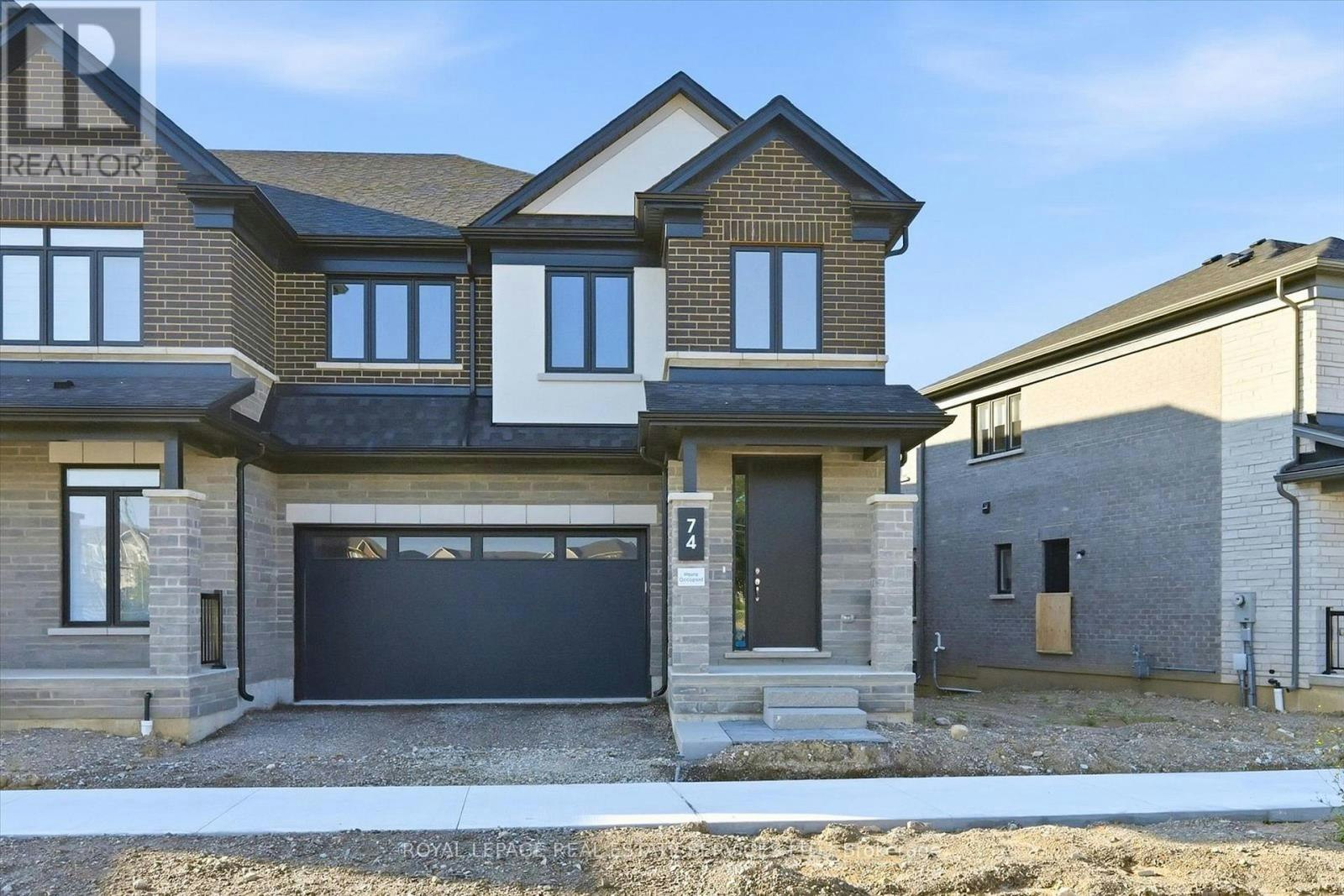74 Valley Trail Place, Hamilton, ON, L8B 2A2