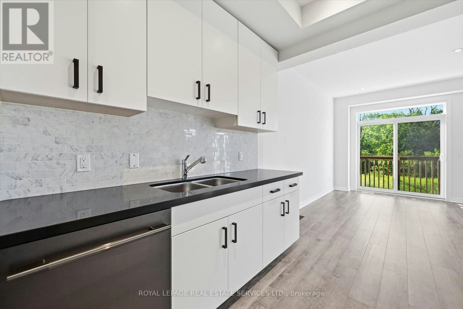 74 Valley Trail Place, Hamilton, ON, L8B 2A2 - 11